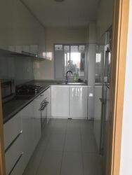 Symphony Suites (D27), Condominium #565770251
